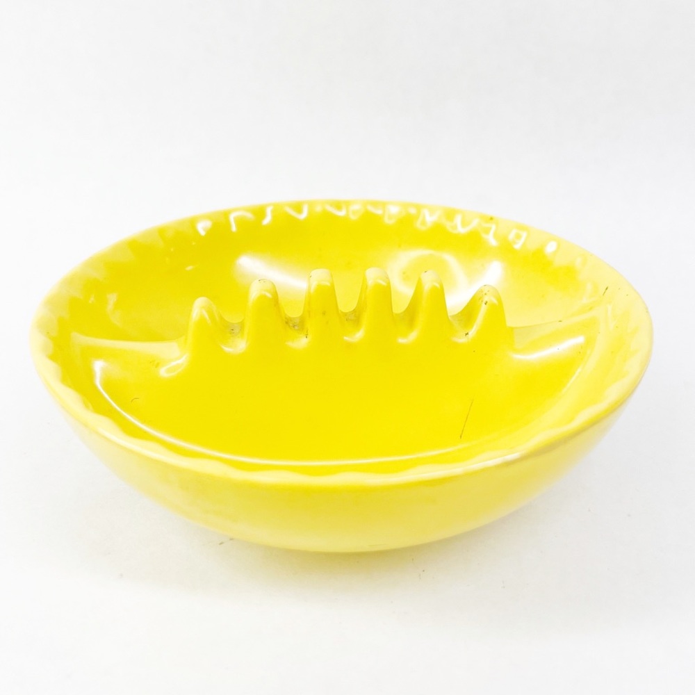 Vintage Anholt Ashtray Mid Century Yellow 5" Round Plastic Melamine Retro MCM